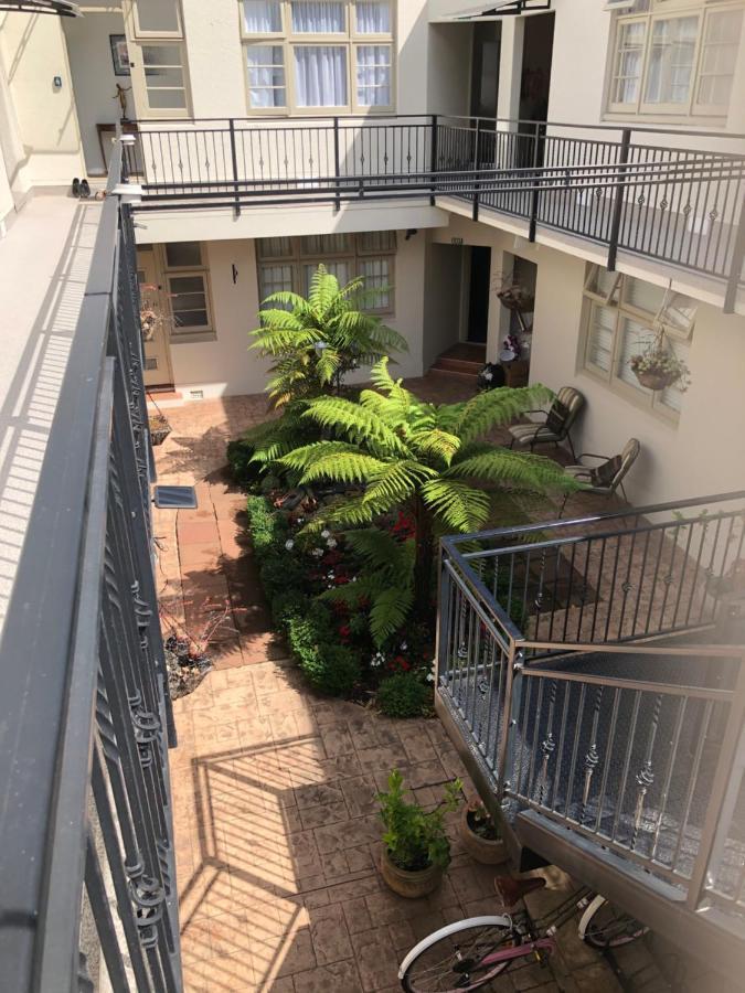 Art Deco No. 2 Apartment 皮克顿 外观 照片